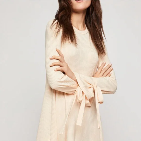 BCBGeneration | Dresses | Bcbgeneration Cream Ribbed Swing Dress Tie  Sleeves | Poshmark